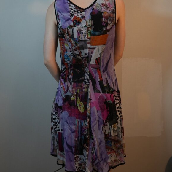 Simon Chang Whimsigoth Art-Deco Unique Abstract Short-Sleeve Dress - Size XL - Picture 2 of 3